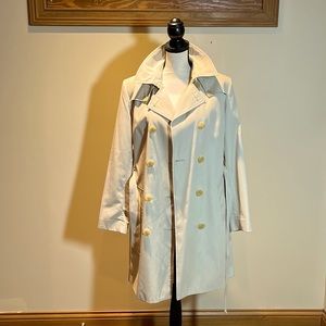 Jones New York raincoat M